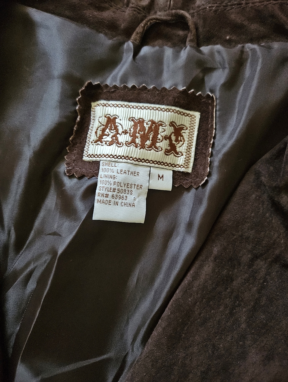 Vintage AMI Brown Leather Suede Blazer with Button & Collar detail, 100% leather - Picture 3 of 8